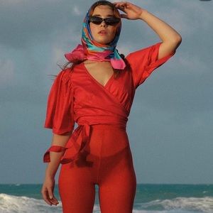 Lisa Says Gah Maria Red Wrap Shirt Top Tomato Small